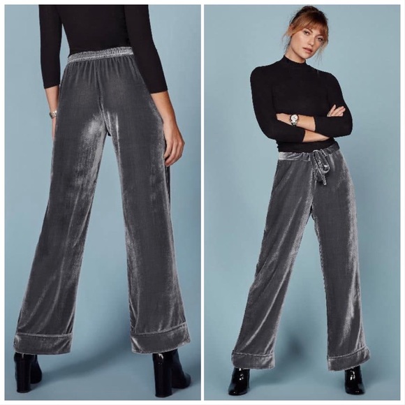 Reformation Pants - Reformation Velvet Nolan Pants sz Small